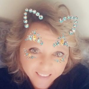 Meet your Posher, Kristin